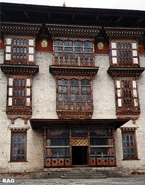 05Lhakhang2